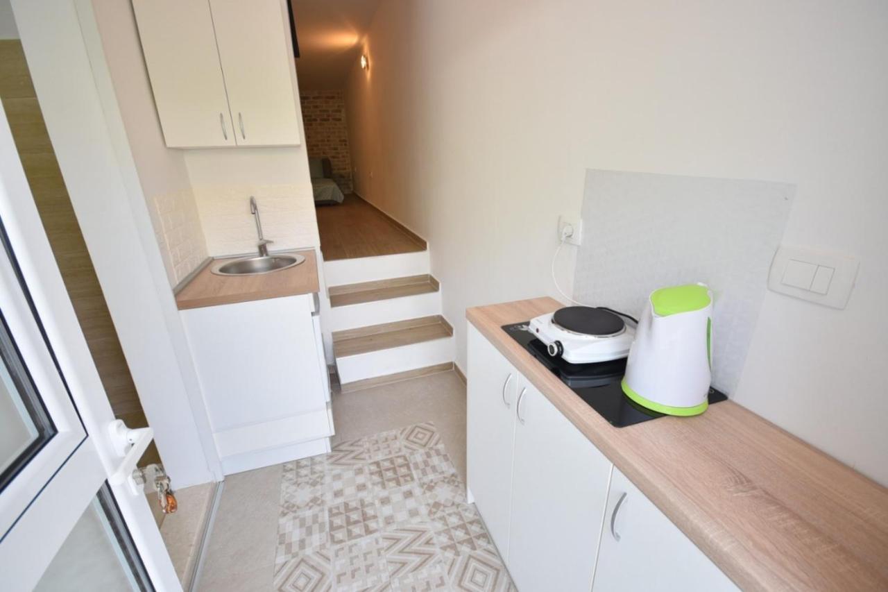 Apartman Taraca Villa Knezevic ヘルツェグ・ノヴィ エクステリア 写真